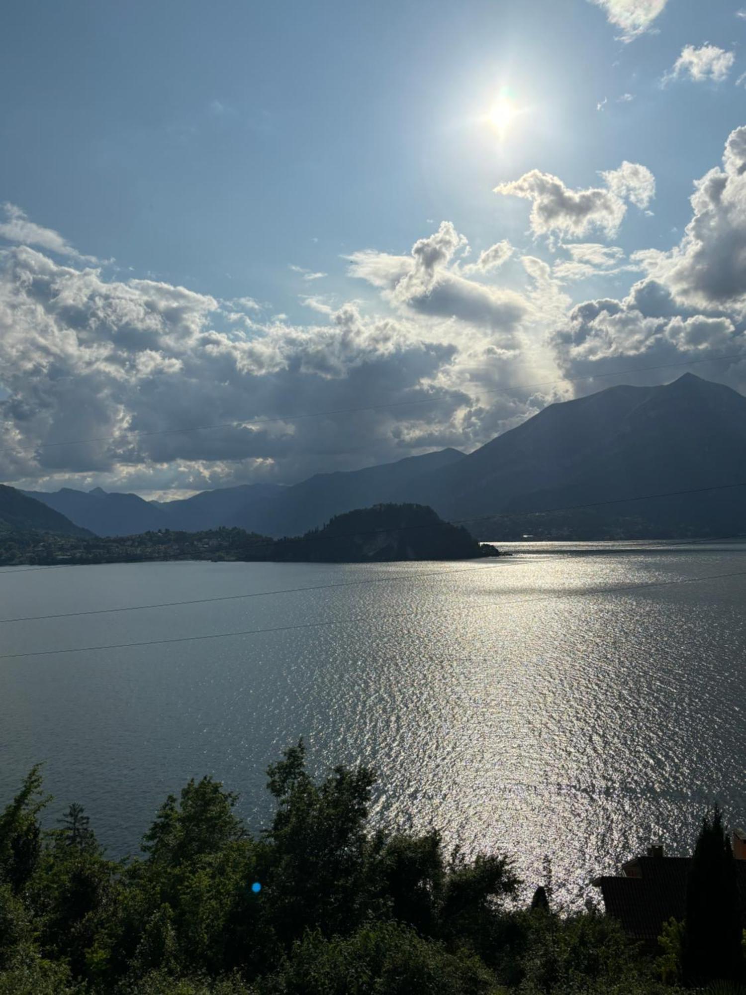Ortensia Lake Como - Perfect For Couple And Pets Varenna Zewnętrze zdjęcie